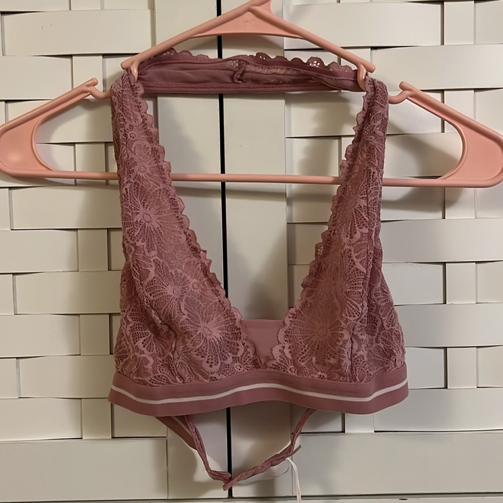Colsie Pink Lace Trim Bralette